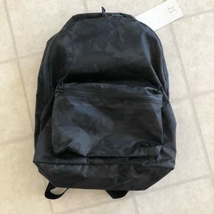 NEW CAMO Lululemon mainstay backpack NEW WITH TAG